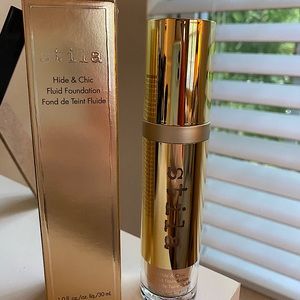 Stila Hide & Chic Fluid Foundation, Fair 2
